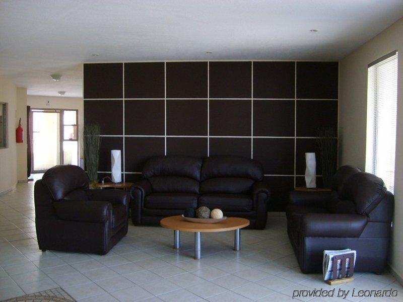 American Inn Hotel & Suites Parral מראה חיצוני תמונה